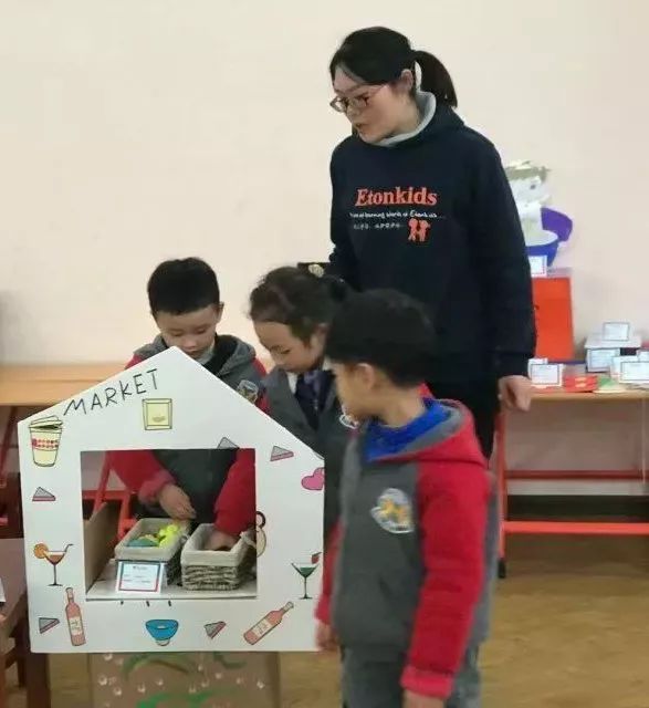 金壇校園英文自制教具制作評比 伊頓教學(xué)推動(dòng)教學(xué)模型與教具的創(chuàng)新銷售